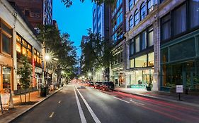 Courtyard By Marriott Pittsburgh Downtown