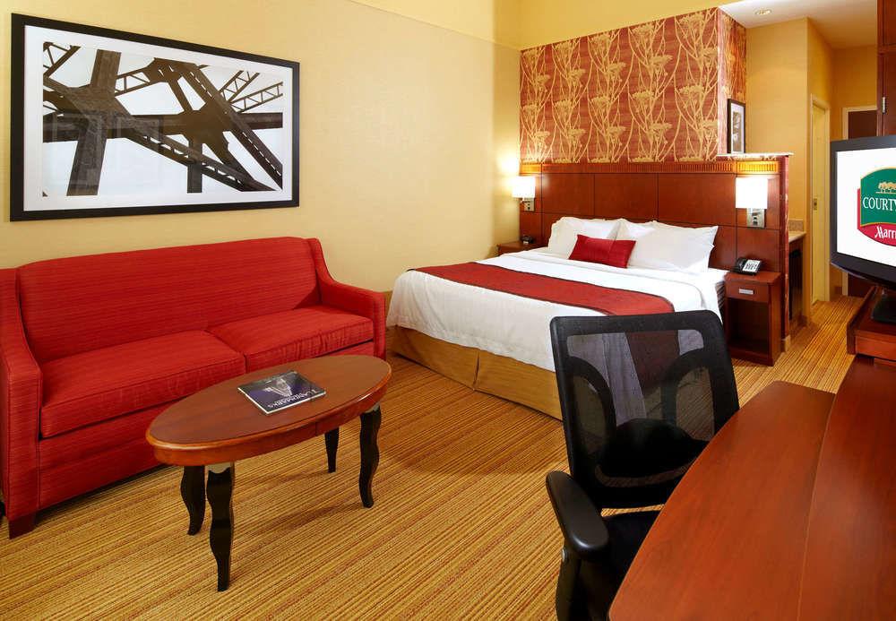 Courtyard By Marriott Pittsburgh Downtown Hotel Buitenkant foto