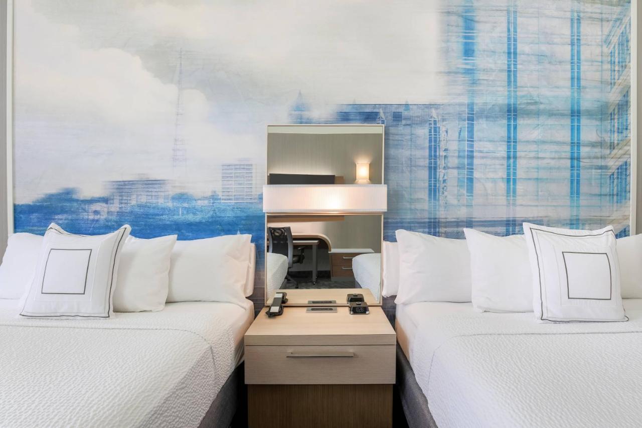 Courtyard By Marriott Pittsburgh Downtown Hotel Buitenkant foto