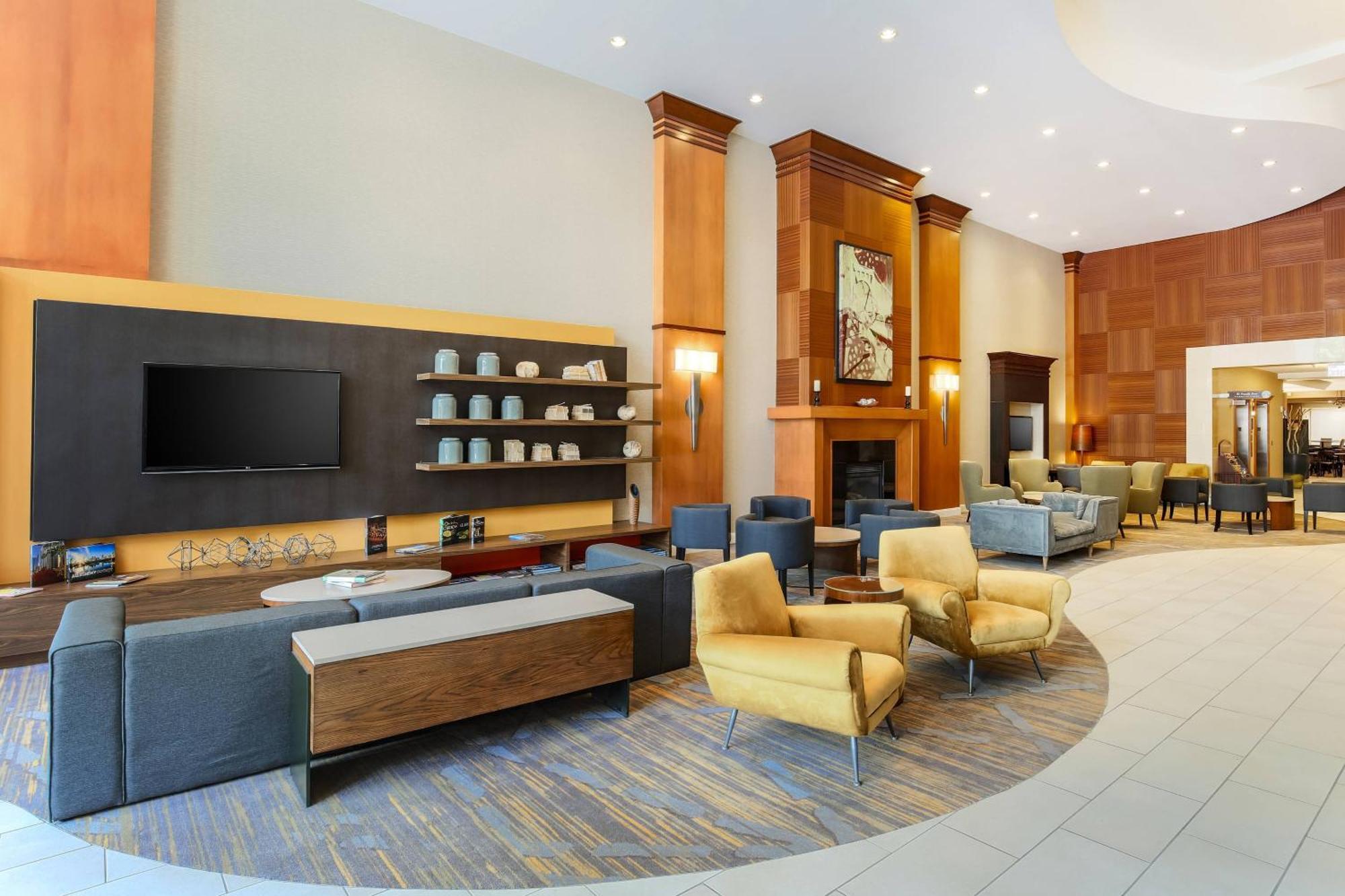 Courtyard By Marriott Pittsburgh Downtown Hotel Buitenkant foto