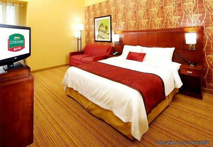 Courtyard By Marriott Pittsburgh Downtown Hotel Buitenkant foto